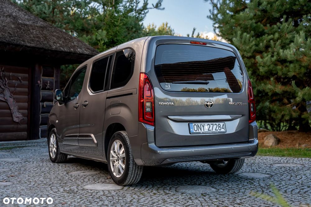 Toyota Proace City Verso 1.2 D-4T Family - 12