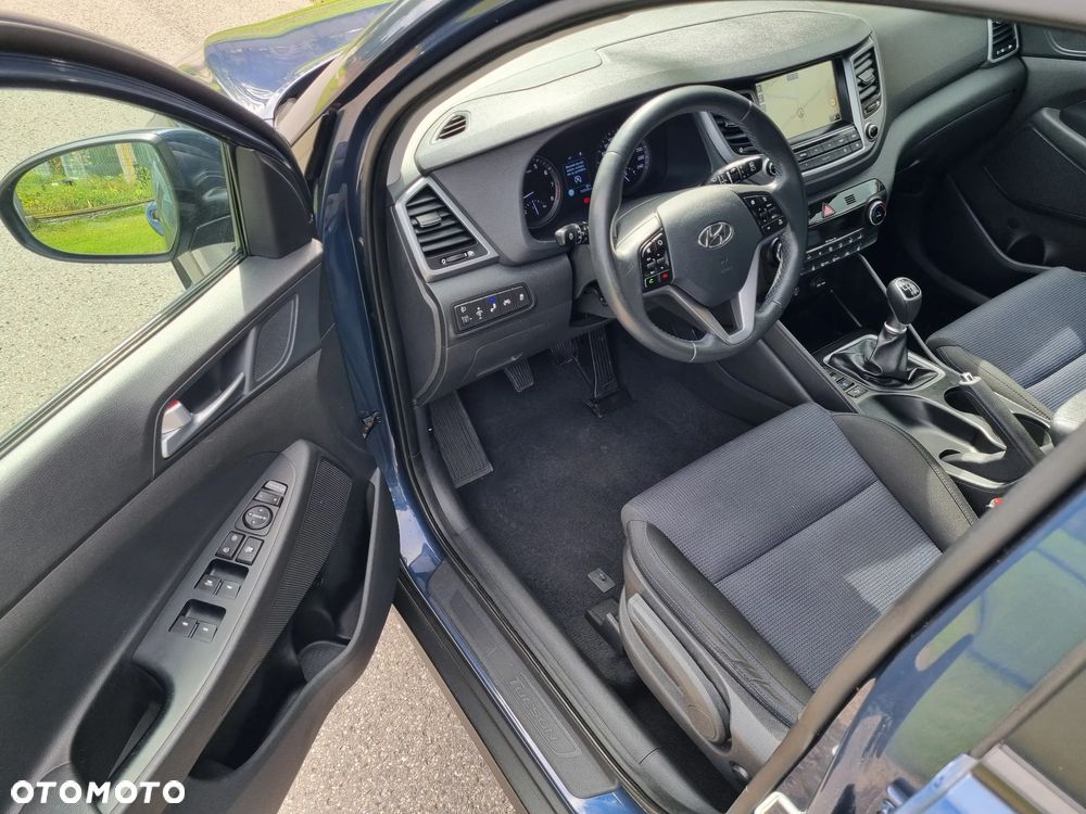 Hyundai Tucson blue 1.6 GDi 2WD Passion - 13