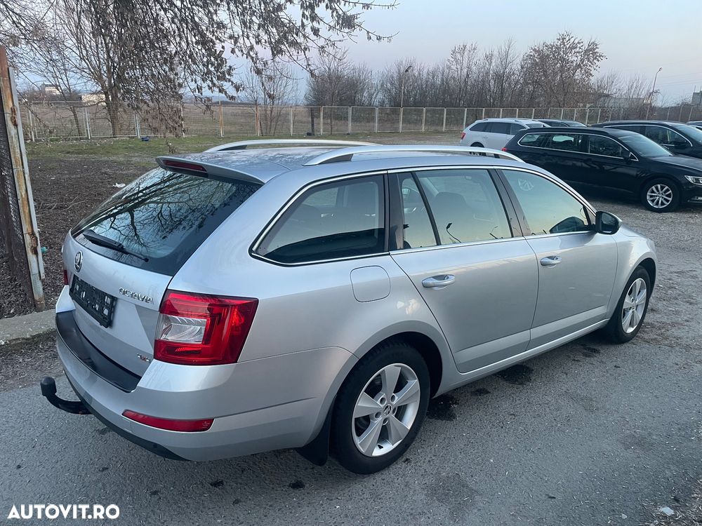 Skoda Octavia - 4