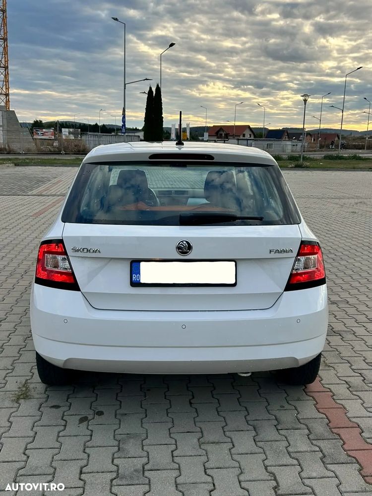 Skoda Fabia 1.0 MPI Style - 4