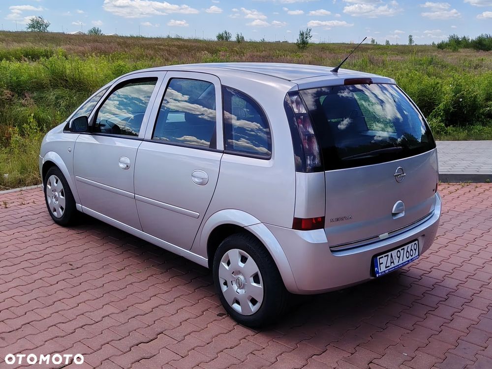 Opel Meriva 1.6 16V - 13