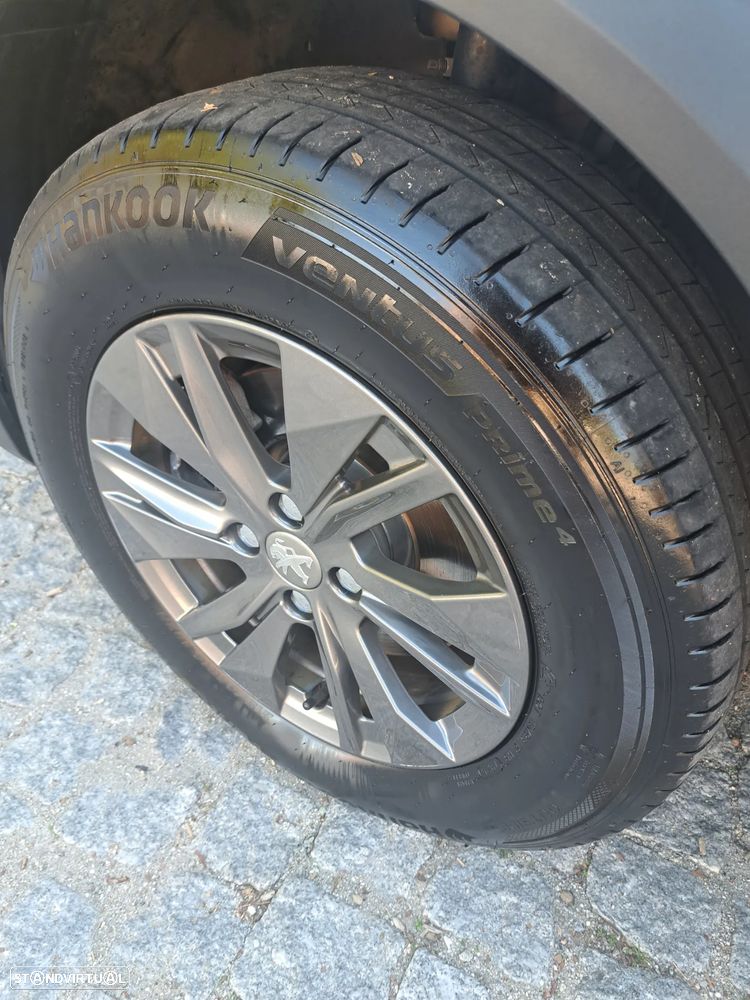 Peugeot e-2008 50 kWh Allure - 14