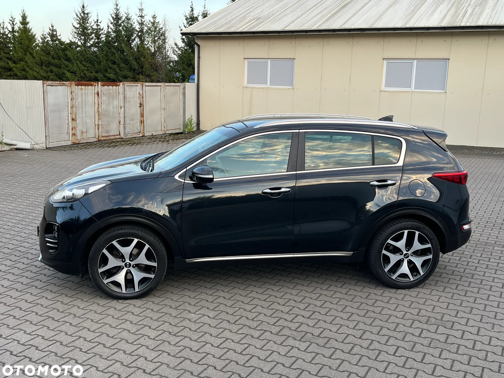 Kia Sportage 2,0 CRDI 2WD ISG Spirit - 13