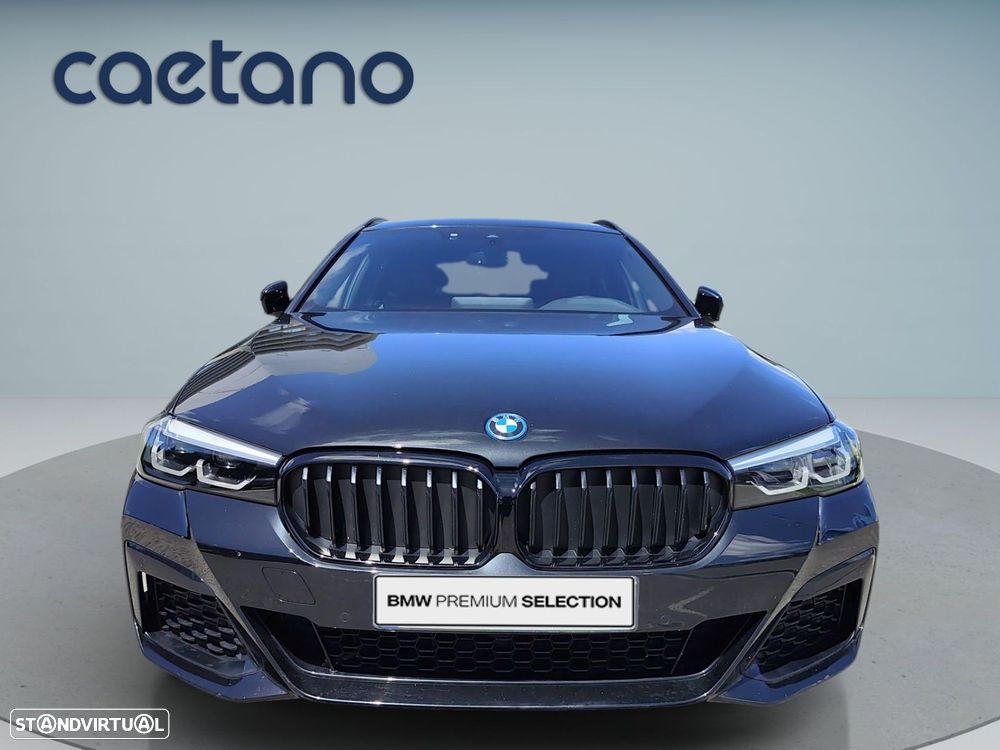 BMW 520 e Pack M - 2