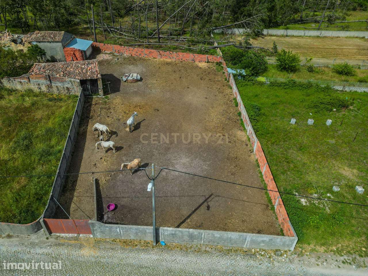 Terreno com 740 m² para construção em Vieira de Leiria - Grande imagem: 3/12