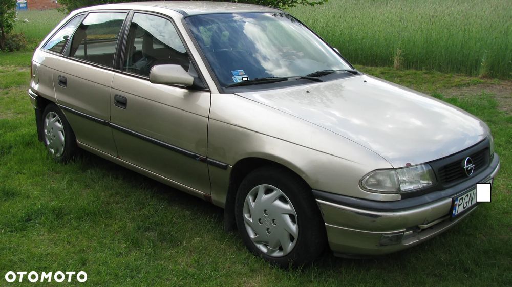 Opel Astra 1.7 TD - 6