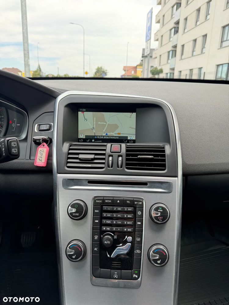 Volvo XC 60 D3 Momentum - 15