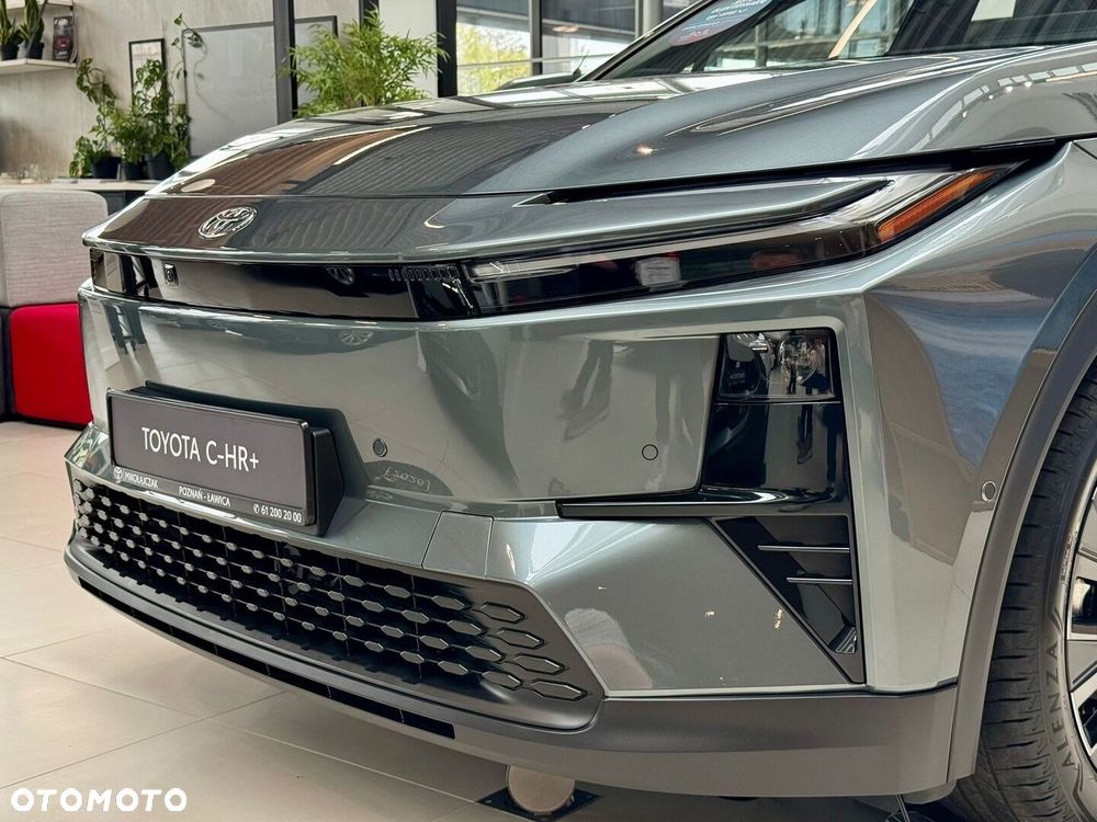 Toyota C-HR+ - 33