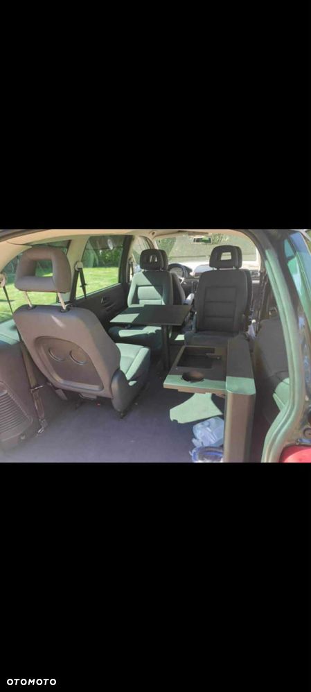 Volkswagen Sharan 1.9 TDI - 14