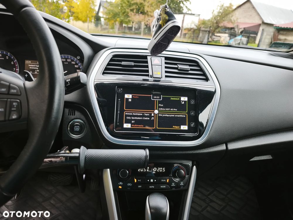 Suzuki SX4 - 21