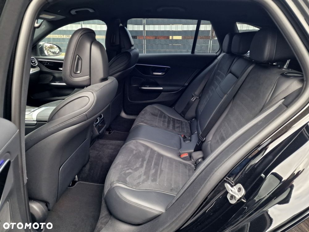 Mercedes-Benz Klasa C 300 d 9G-TRONIC - 19