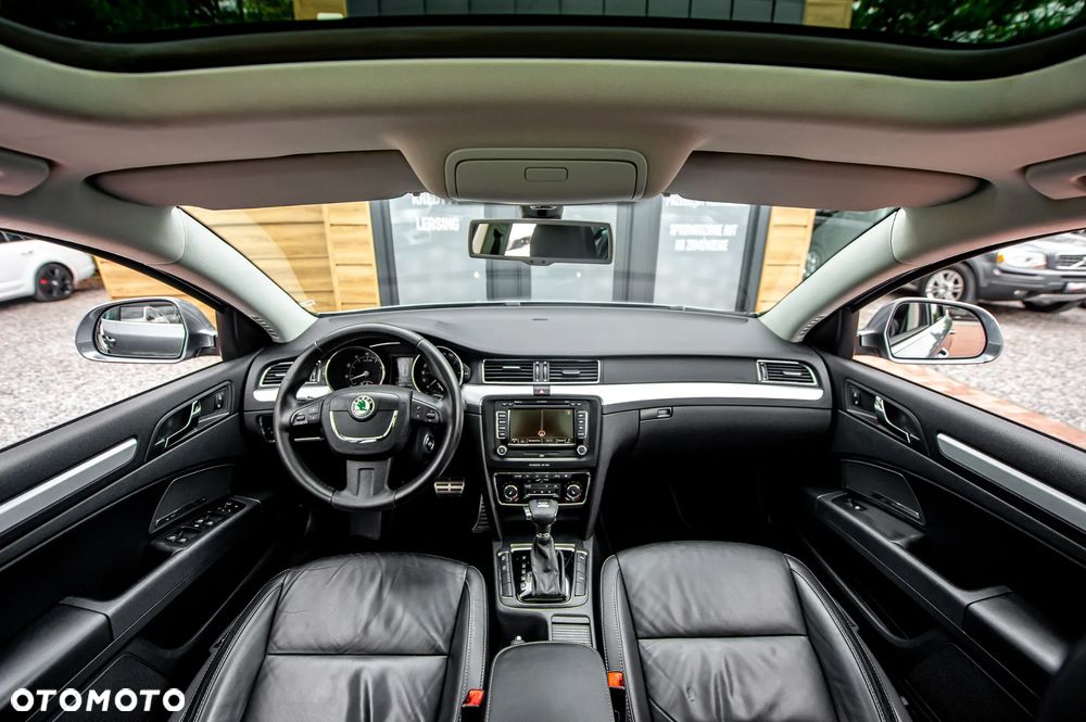 Skoda Superb 3.6 V6 4x4 DSG Elegance - 26