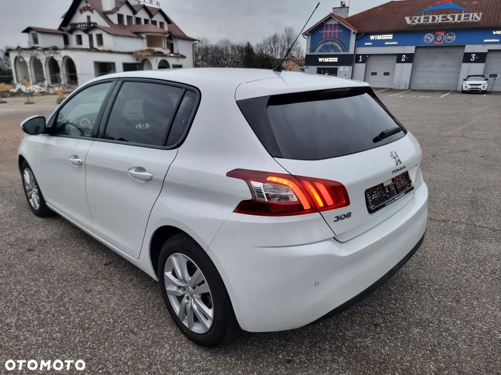 Peugeot 308 1.6 BlueHDi Allure S&S - 10