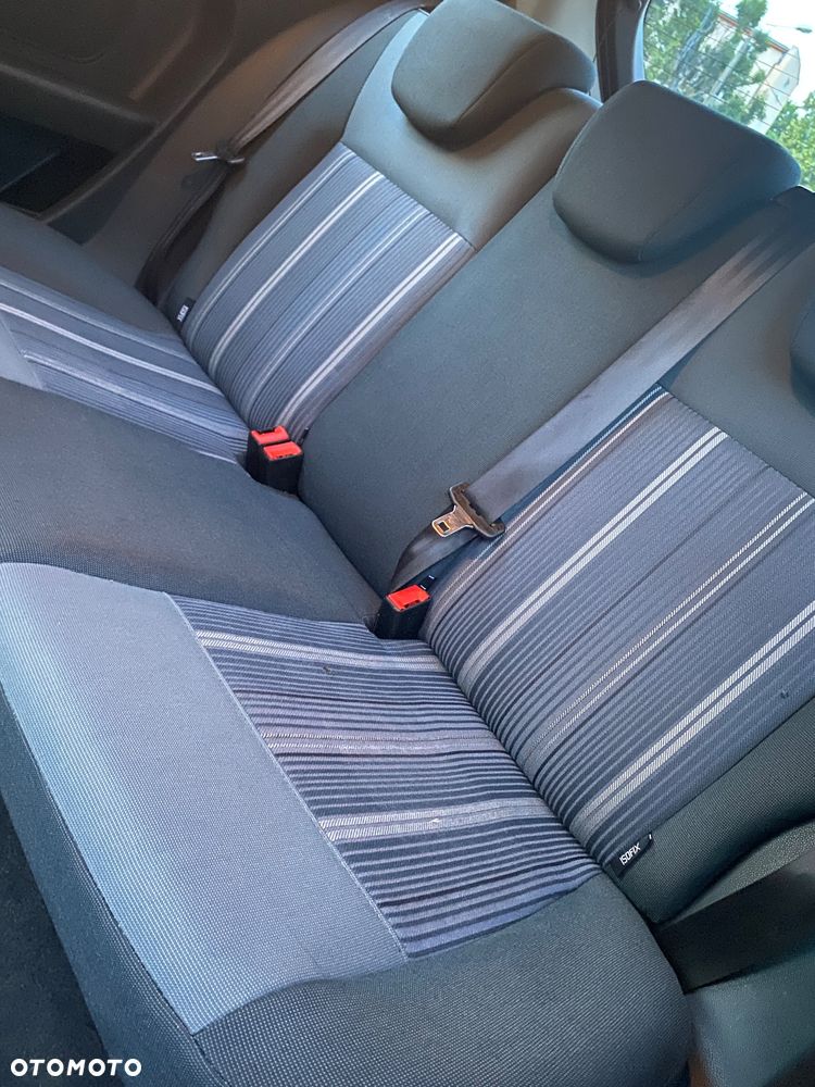 Ford Fiesta 1.5 TDCi Trend - 19