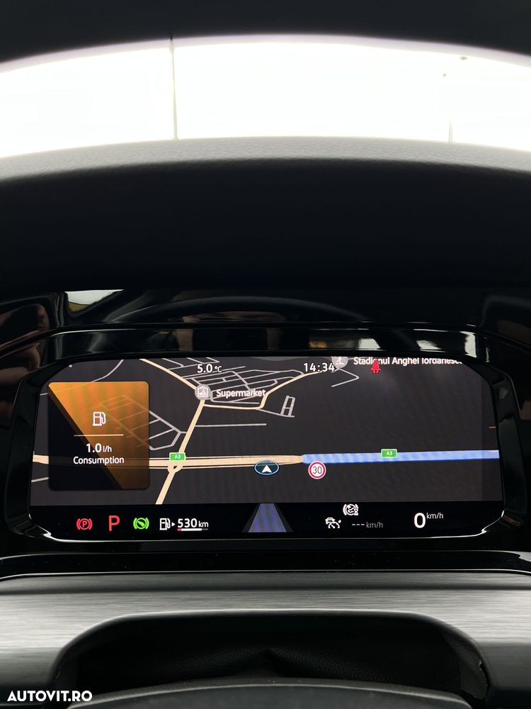 Volkswagen Golf 1.5 eTSI ACT DSG MHEV Style - 29