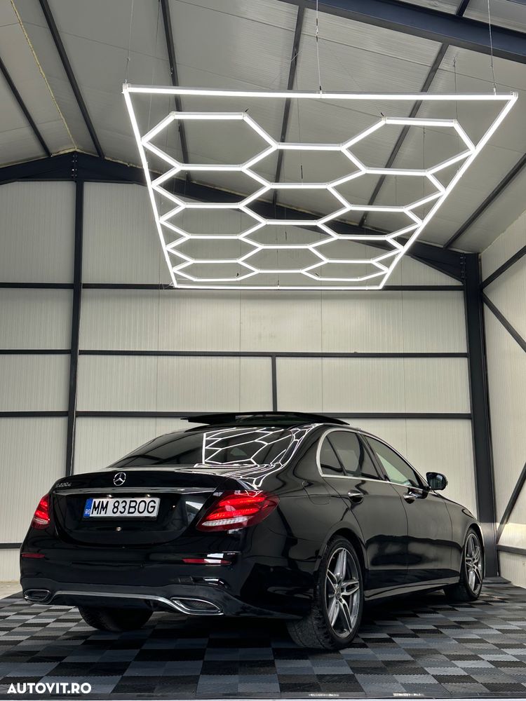 Mercedes-Benz E 220 d 9G-TRONIC AMG Line - 4