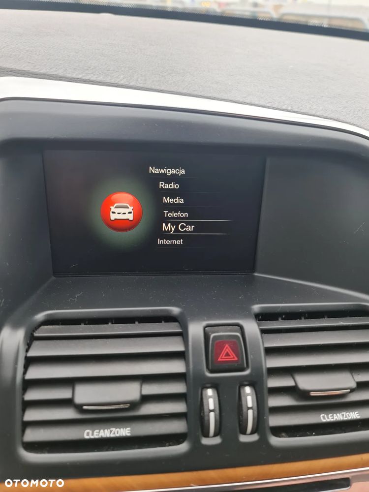 Volvo XC 60 D3 Inscription - 12