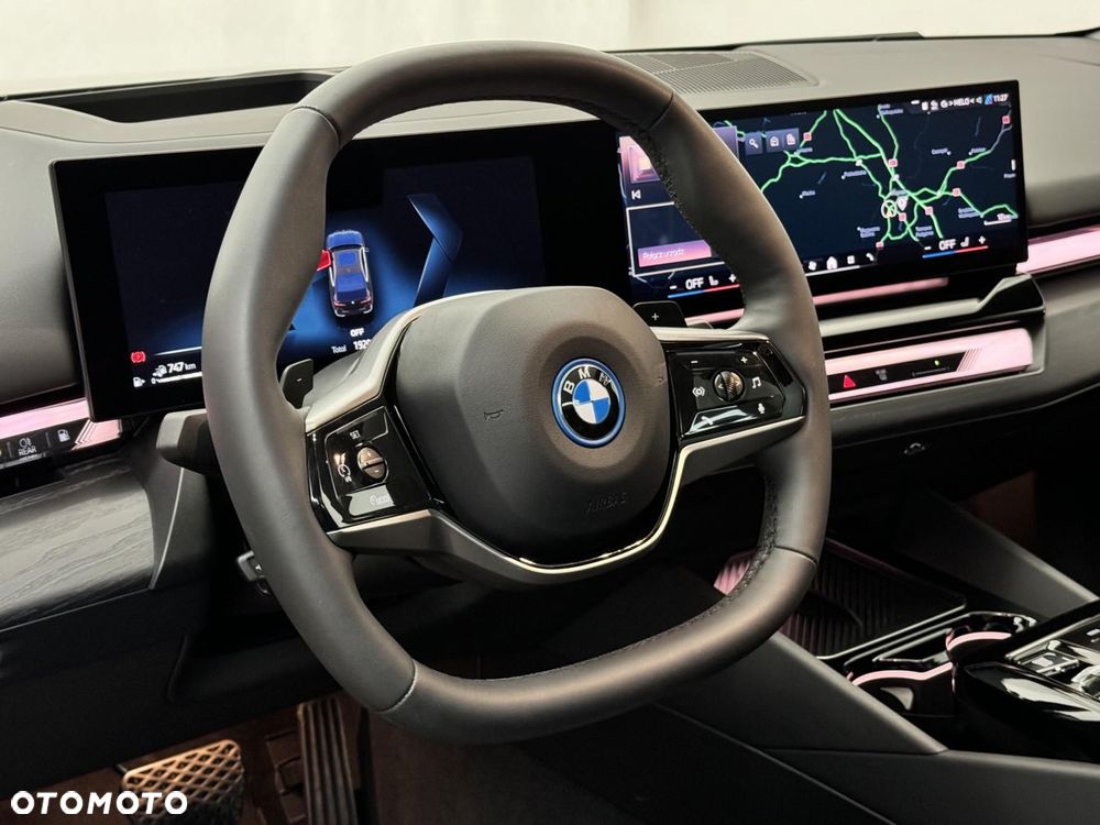 BMW Seria 5 - 17