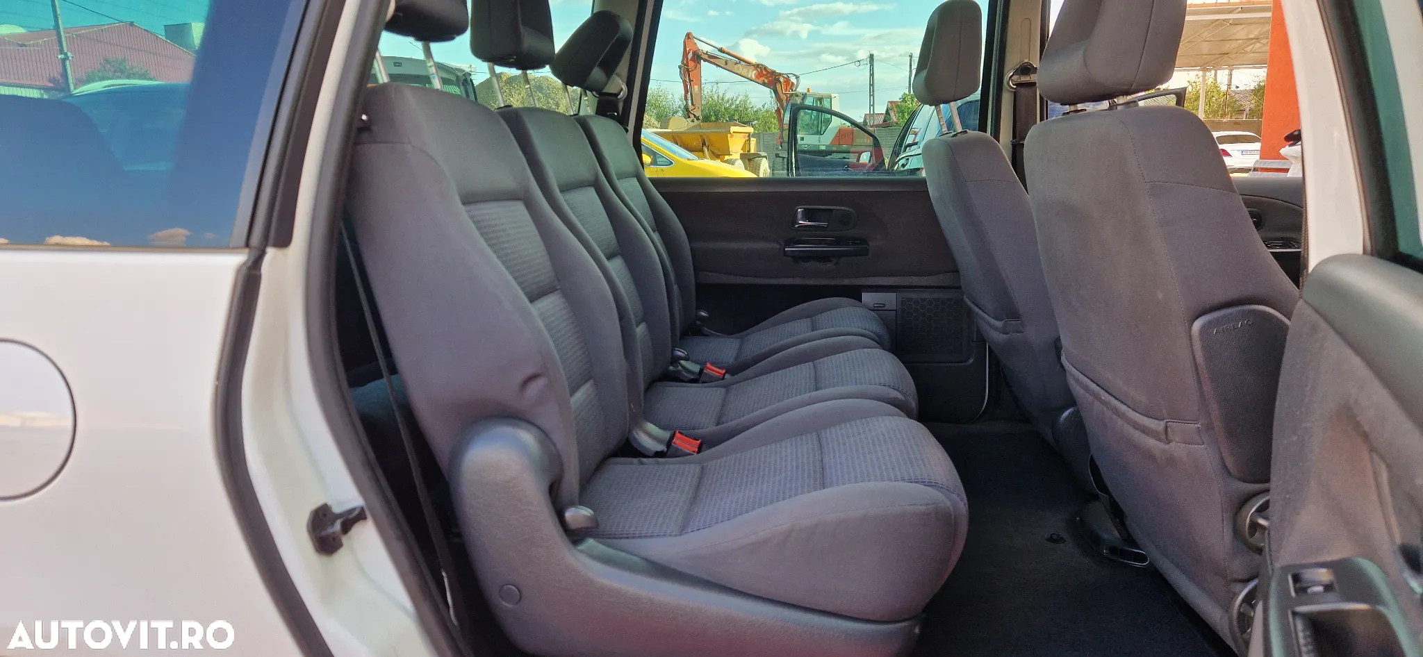 Volkswagen Sharan 1.9 TDI - 18