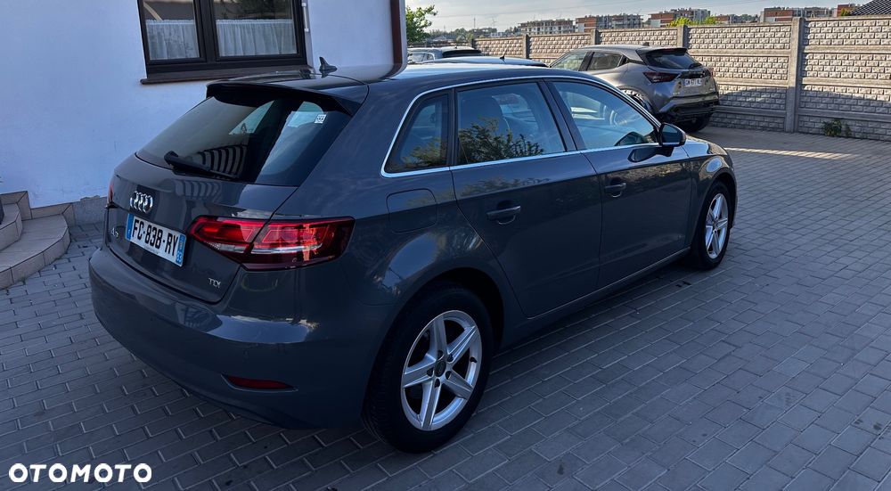 Audi A3 Sportback 1.6 TDI sport - 14