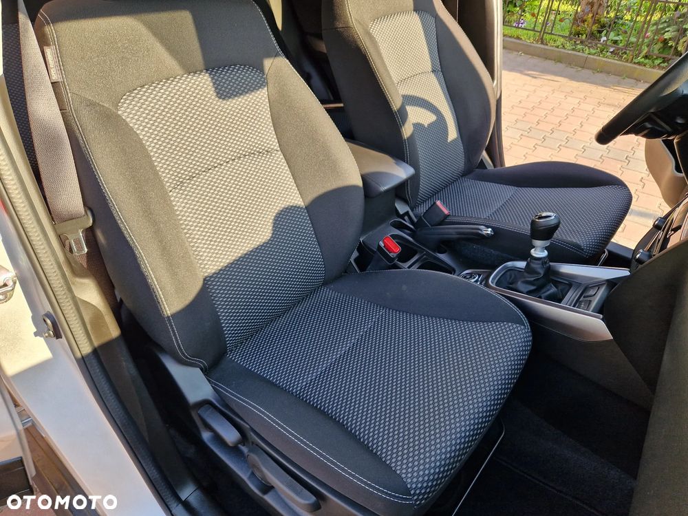 Suzuki Vitara 1.4 Boosterjet Premium 4WD - 23