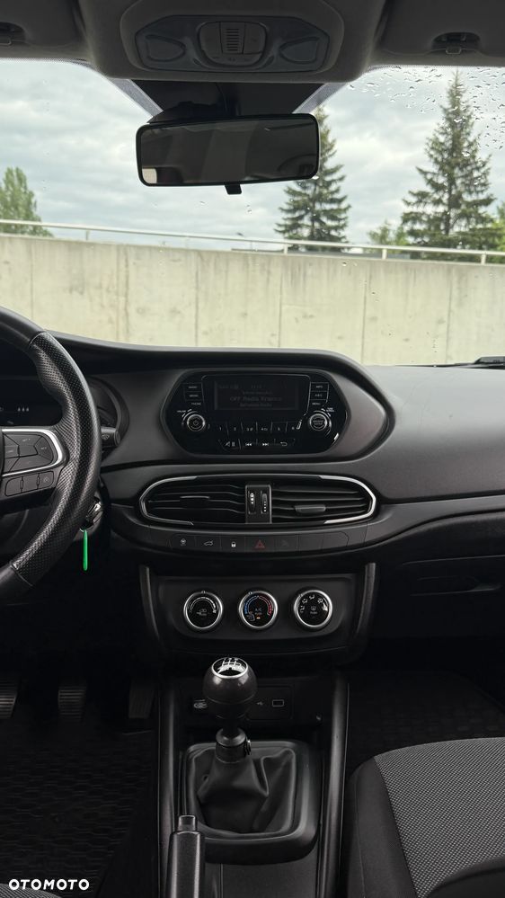 Fiat Tipo 1.4 16v Easy EU6d - 21