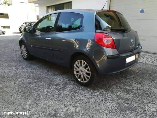 Renault Clio 1.5 dCi Dynamique - 7