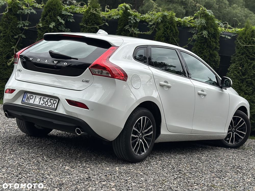 Volvo V40 D2 Momentum - 13