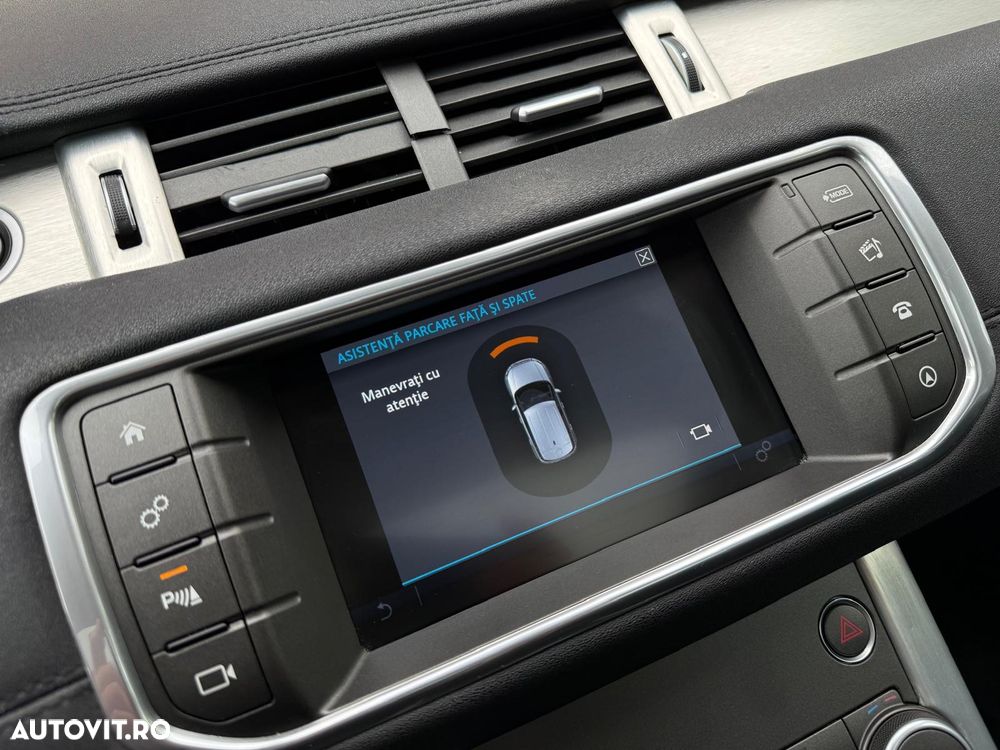 Land Rover Range Rover Evoque - 25