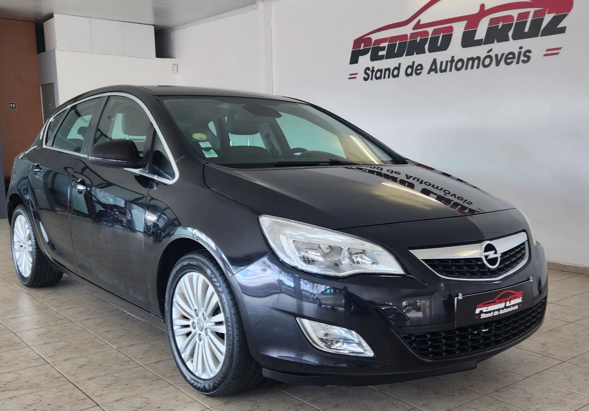 Opel Astra 1.7 CDTi Cosmo - 1