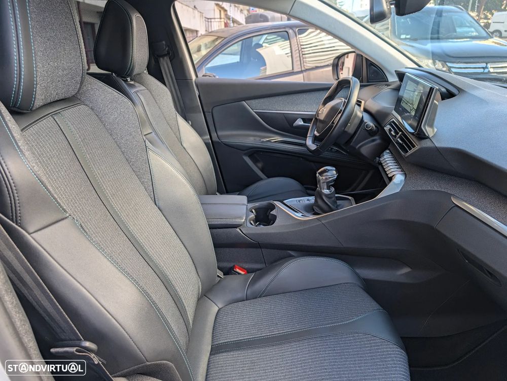Peugeot 5008 1.5 BlueHDi Allure Pack - 14