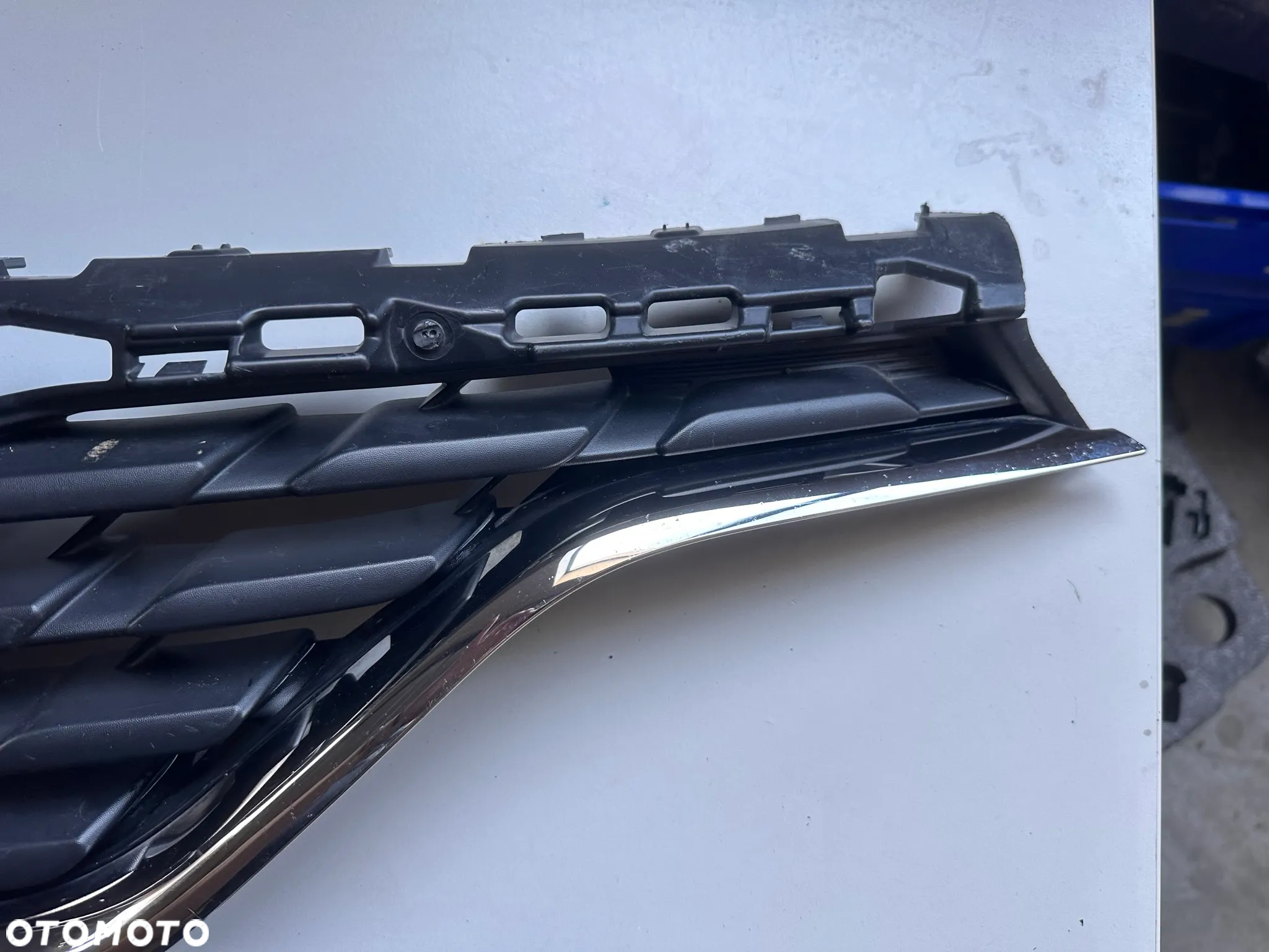 Grill Atrapa Renault Captur I Lift - 5