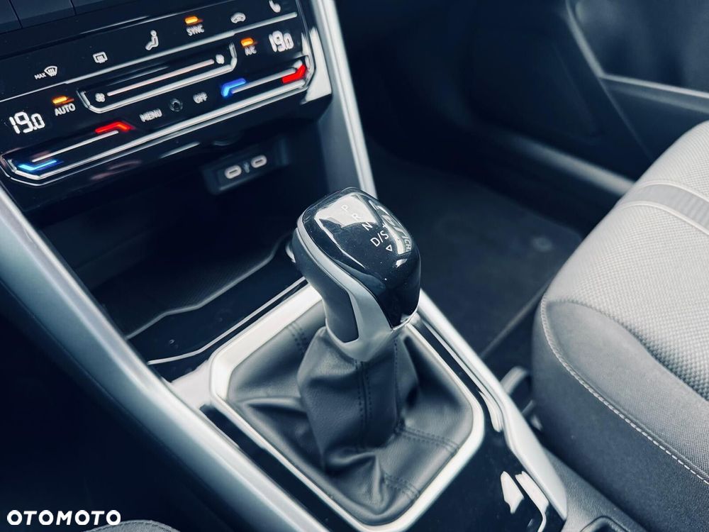 Volkswagen T-Roc 1.5 TSI Life DSG - 29