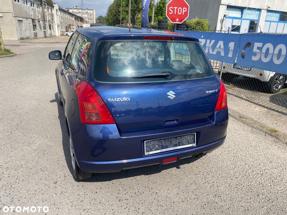 Suzuki Swift 1.3 Comfort - 24