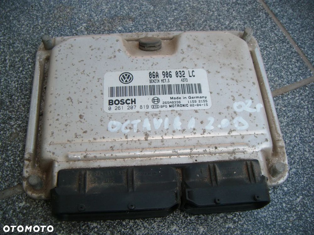 skoda octavia 1 2.0b 02r komputer- sterownik silnika 06a906032lc - 1