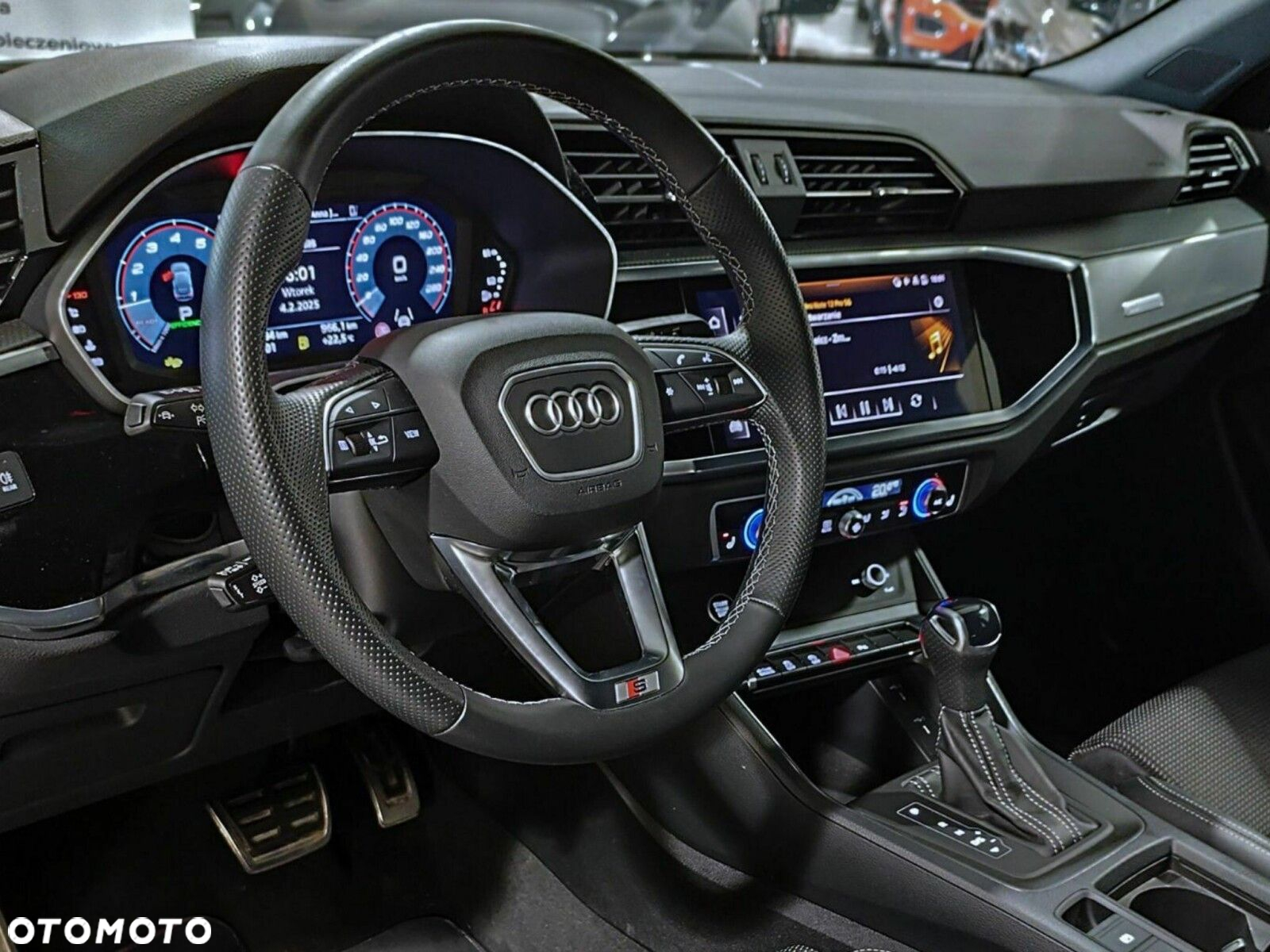 Audi Q3 Sportback - 10