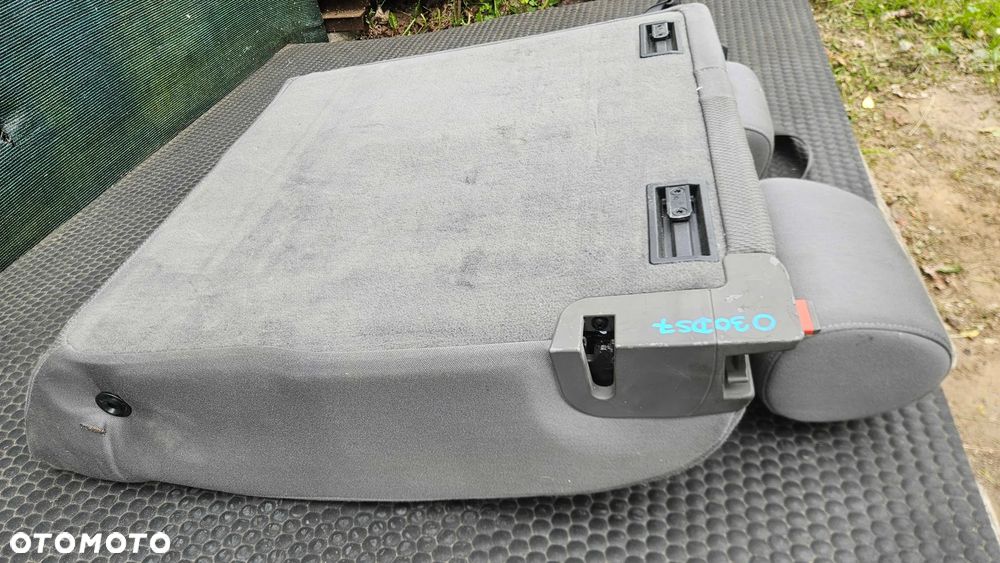 Podłokietnik Uchwyt Kubek Cup Holder Tył Tylny Oparcie Składane Welur Swing Audi A4 B6 B7 Sedan Kombi - 36