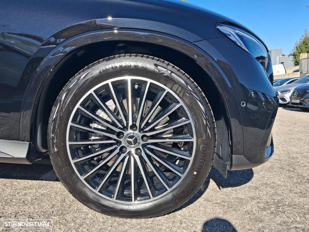 Mercedes-Benz Glc 300 2026 photo 4