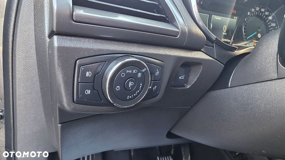 Ford Mondeo 2.0 TDCi Titanium - 24