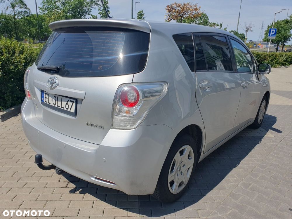 Toyota Verso 2.0 D-4D Luna - 3