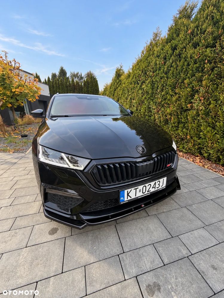 Skoda Octavia 2.0 TSI RS DSG - 11