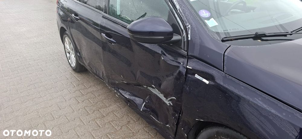 Peugeot 308 PureTech 130 GPF Stop & Start Allure - 21