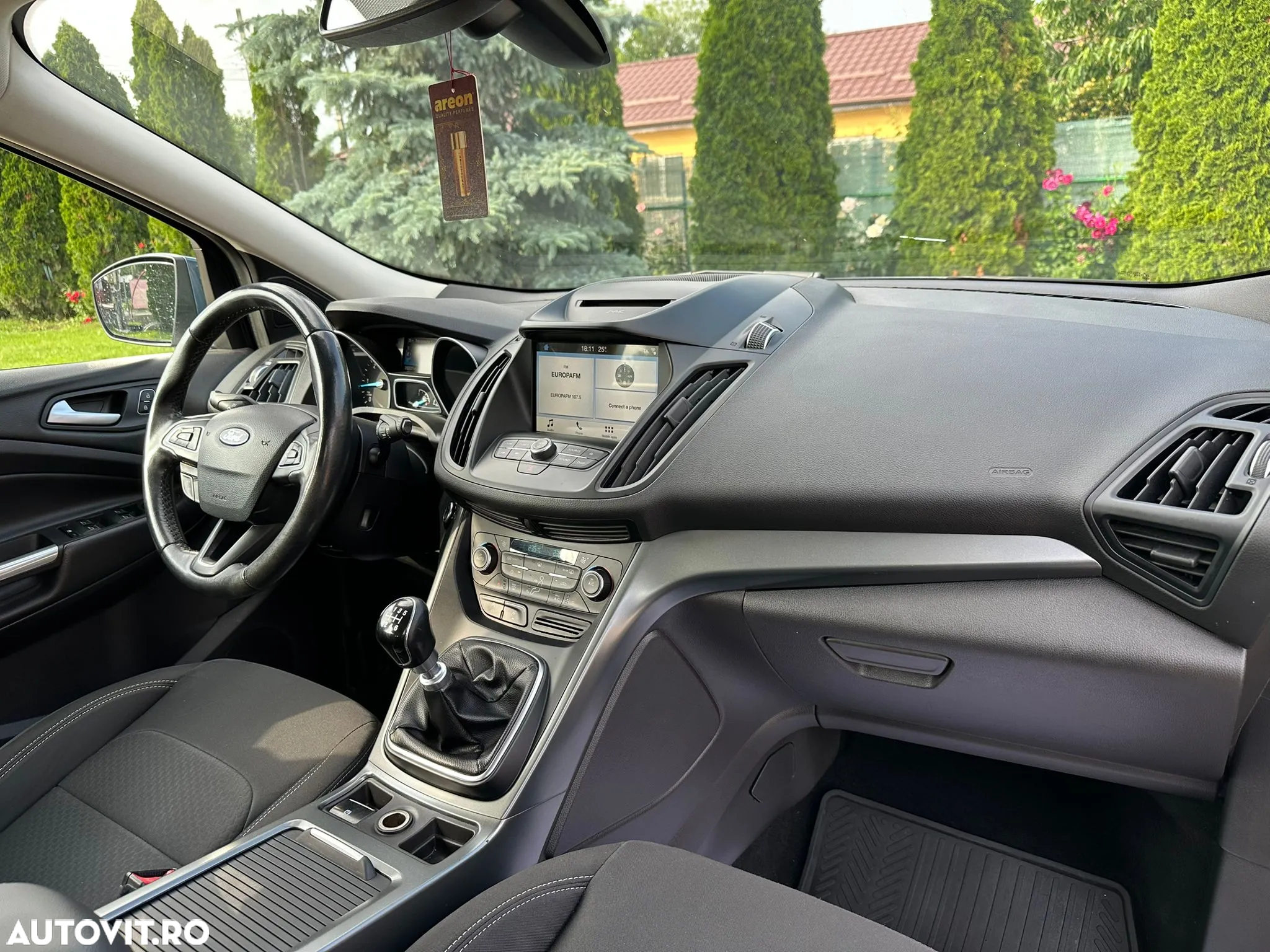 Ford Kuga 2.0 TDCi 4WD Trend - 5