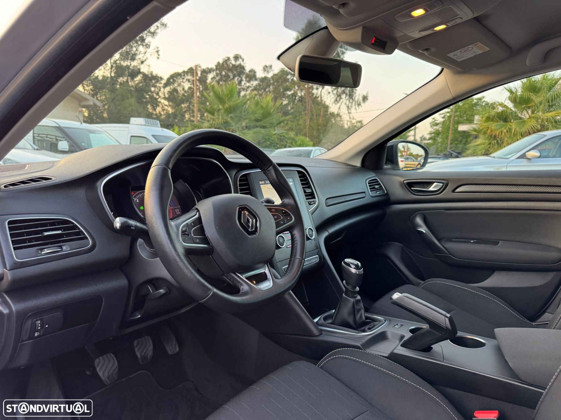 Renault Mégane Sport Tourer 1.5 Blue dCi Limited - 20