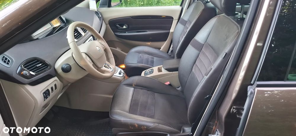Renault Scenic 1.5 dCi Intens EDC - 28