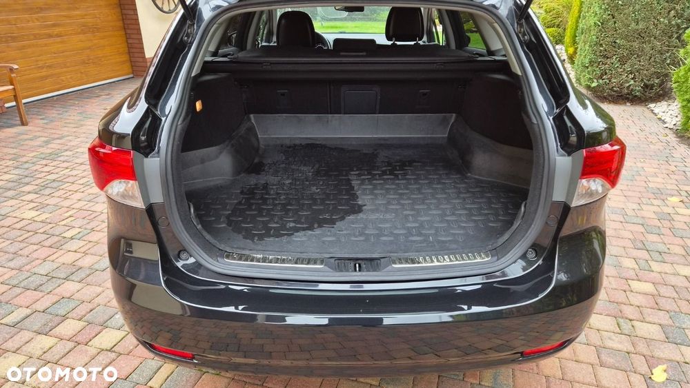 Toyota Avensis Touring Sports 1.8 Business Edition - 24