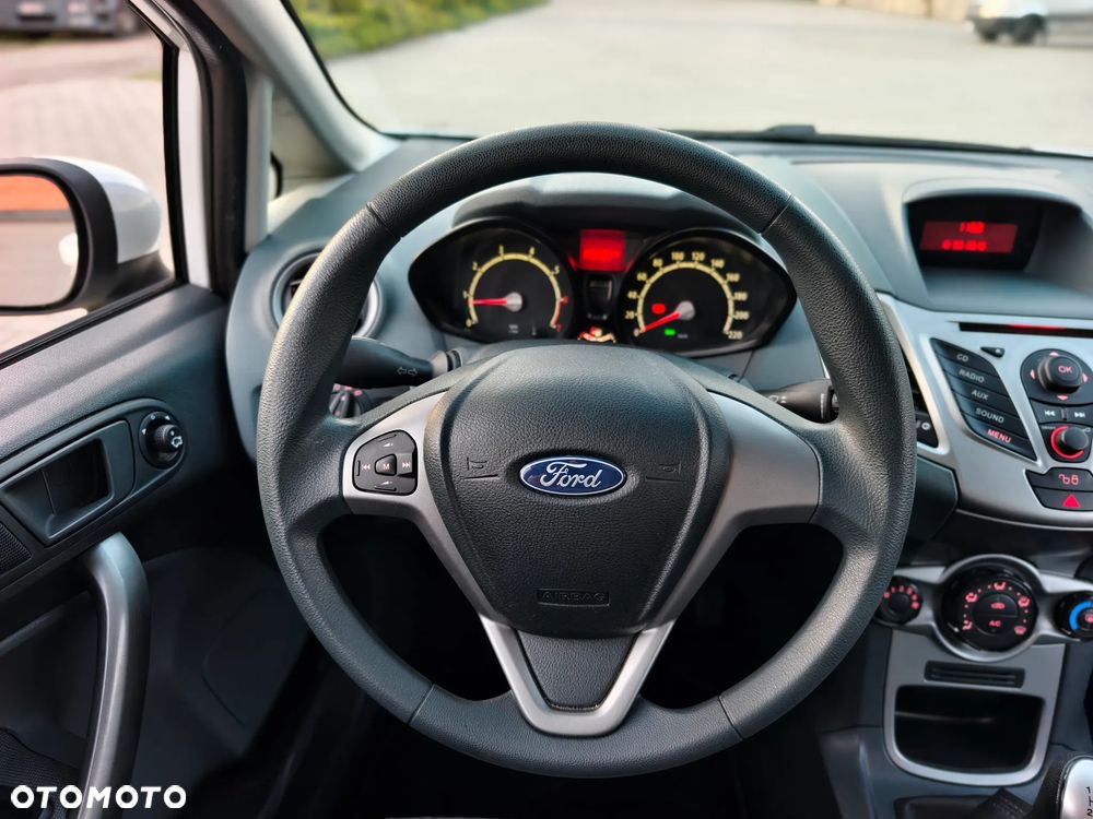 Ford Fiesta 1.25 Viva - 12