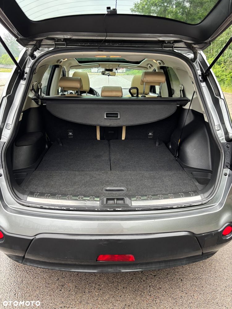 Nissan Qashqai+2 2.0 dCi 4x4 Tekna EU5 - 8