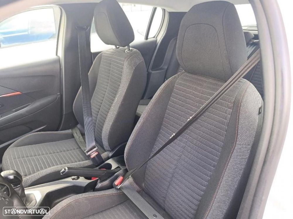 Peugeot 208 1.2 PureTech Active - 5