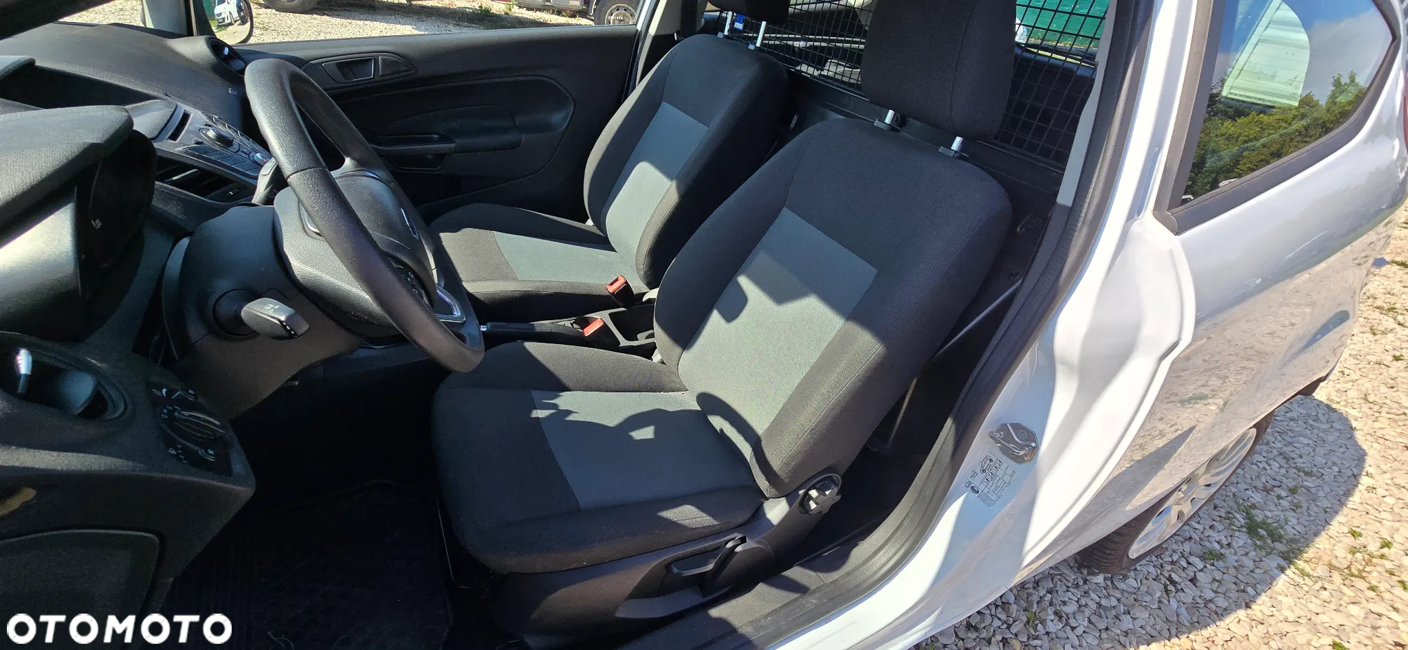 Ford Fiesta - 13